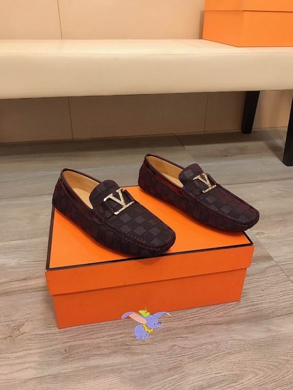 LV Men's Shoes 685